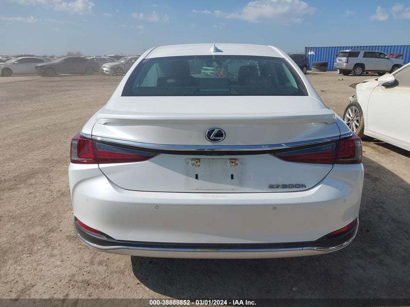 VIN 58ADA1C14MU009263 2021 LEXUS ES 300H