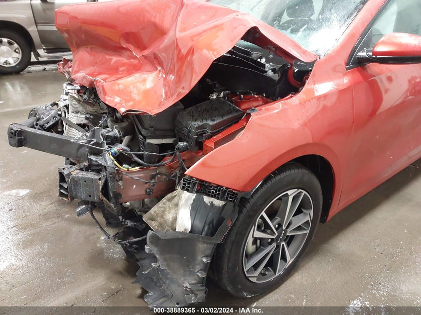 2023 KIA FORTE LX/LXS - 3KPF24ADXPE609658