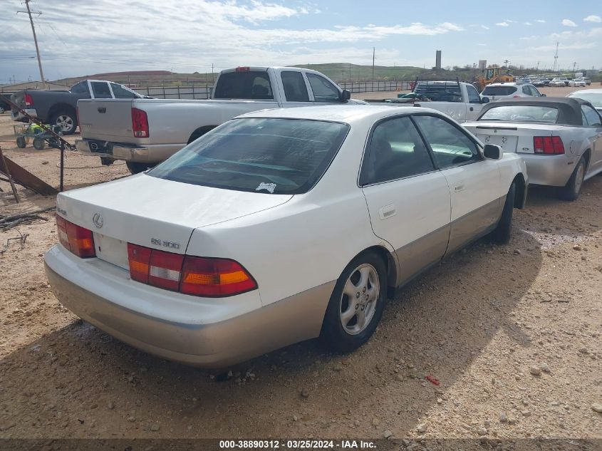 1998 Lexus Es 300 VIN: JT8BF28G3W5051118 Lot: 38890312