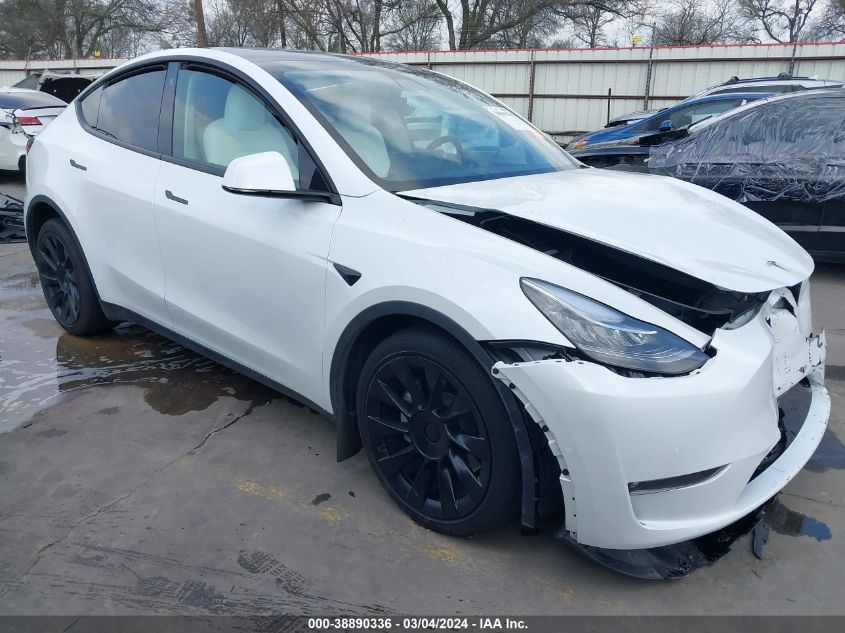 2022 TESLA MODEL Y LONG RANGE DUAL MOTOR ALL-WHEEL DRIVE - 7SAYGDEE0NF445201