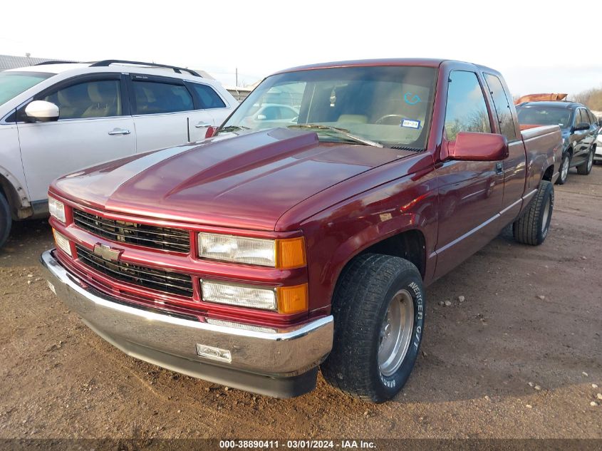 1997 Chevrolet C1500 Fleetside VIN: 1GBEC19R5VE272272 Lot: 40646012