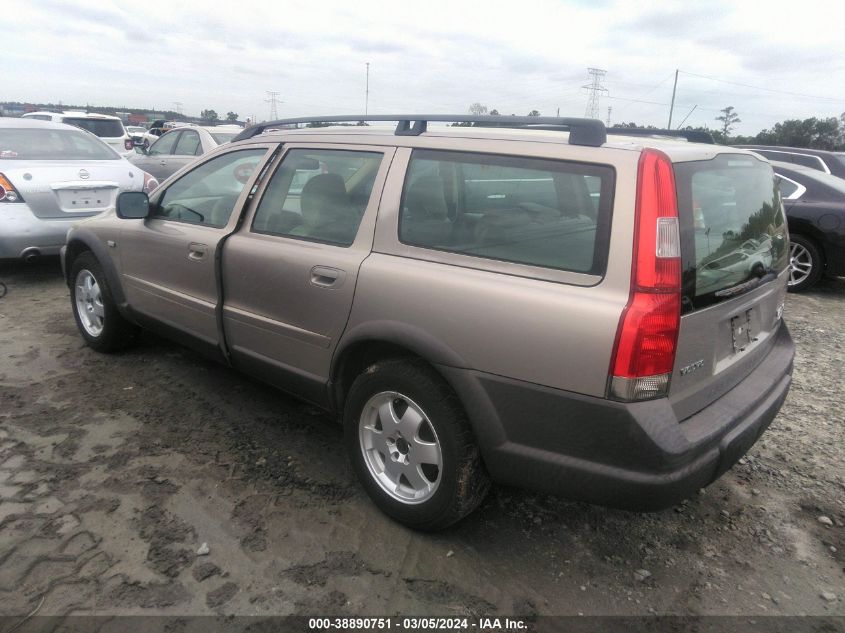 YV1SZ58DX11021091 2001 Volvo V70 Xc