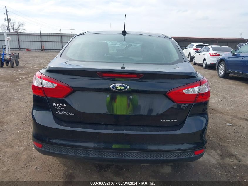 2012 Ford Focus S VIN: 1FAHP3E22CL445472 Lot: 38892137