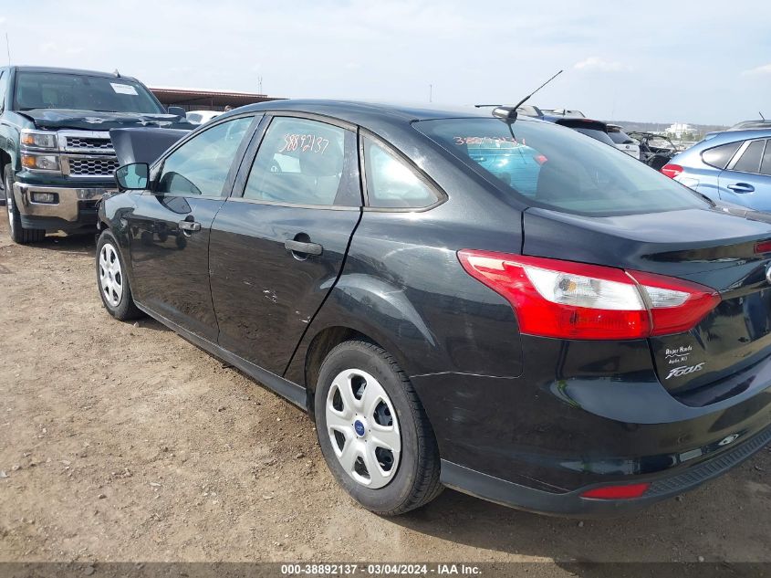 2012 Ford Focus S VIN: 1FAHP3E22CL445472 Lot: 38892137