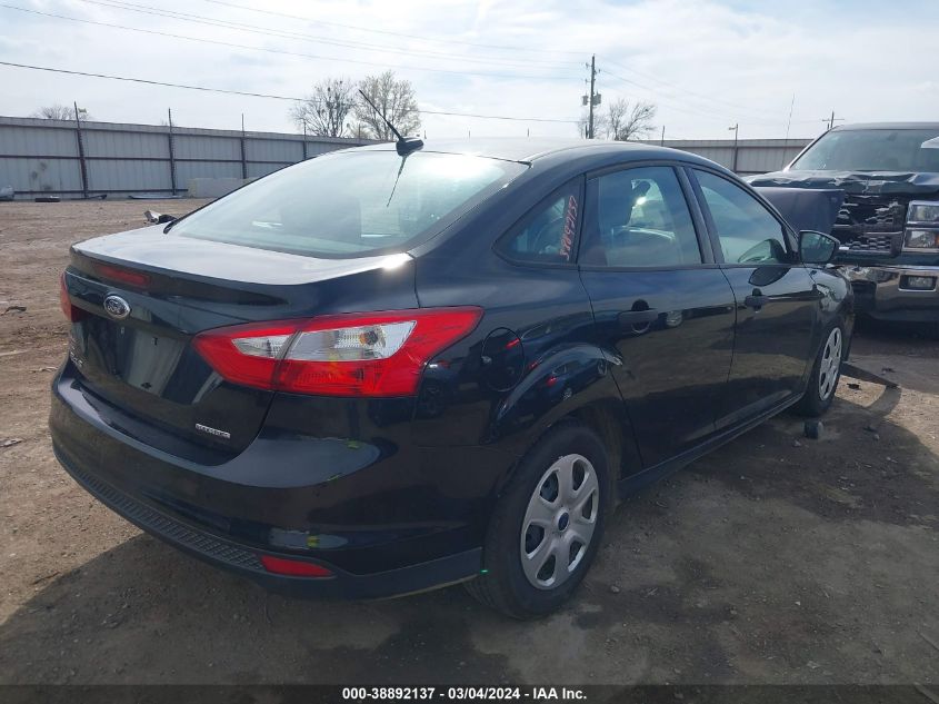 2012 Ford Focus S VIN: 1FAHP3E22CL445472 Lot: 38892137