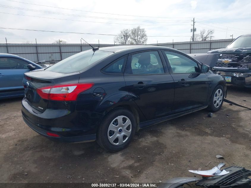 2012 Ford Focus S VIN: 1FAHP3E22CL445472 Lot: 38892137