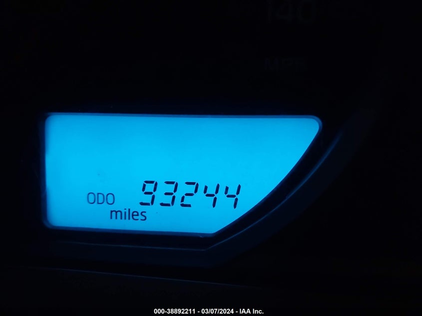 2014 TOYOTA RAV4 XLE - 2T3RFREV3EW140898