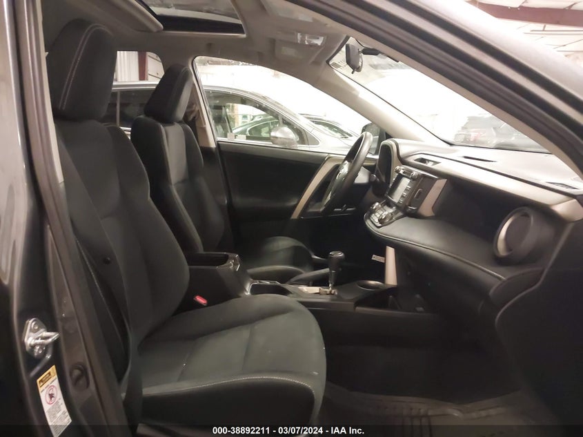 2014 TOYOTA RAV4 XLE - 2T3RFREV3EW140898