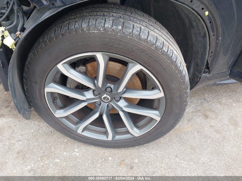 2019 VOLVO XC90 T6 MOMENTUM - YV4A22PKXK1474033