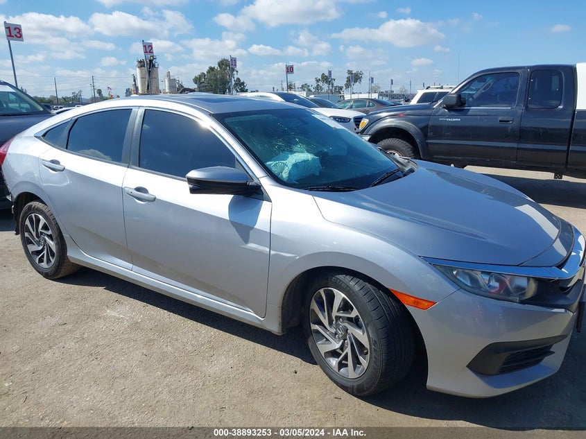 VIN 2HGFC2F70JH521025 2018 HONDA CIVIC EX