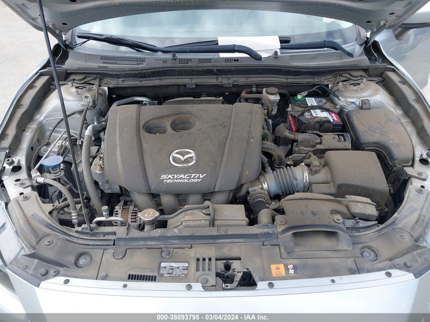 2018 MAZDA MAZDA3 TOURING - 3MZBN1V33JM255675