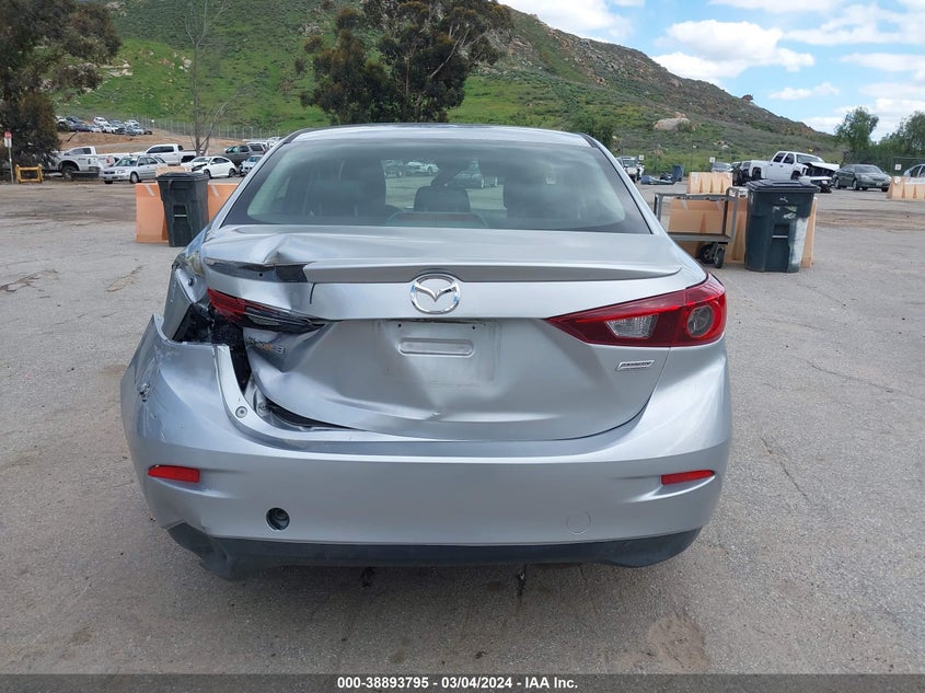 2018 MAZDA MAZDA3 TOURING - 3MZBN1V33JM255675