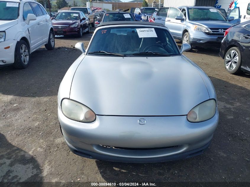 1999 Mazda Mx-5 Miata Leather Pkg/Popular Equipment Pkg/Sports Pkg/Touring Pkg VIN: JM1NB3538X0117520 Lot: 38894610