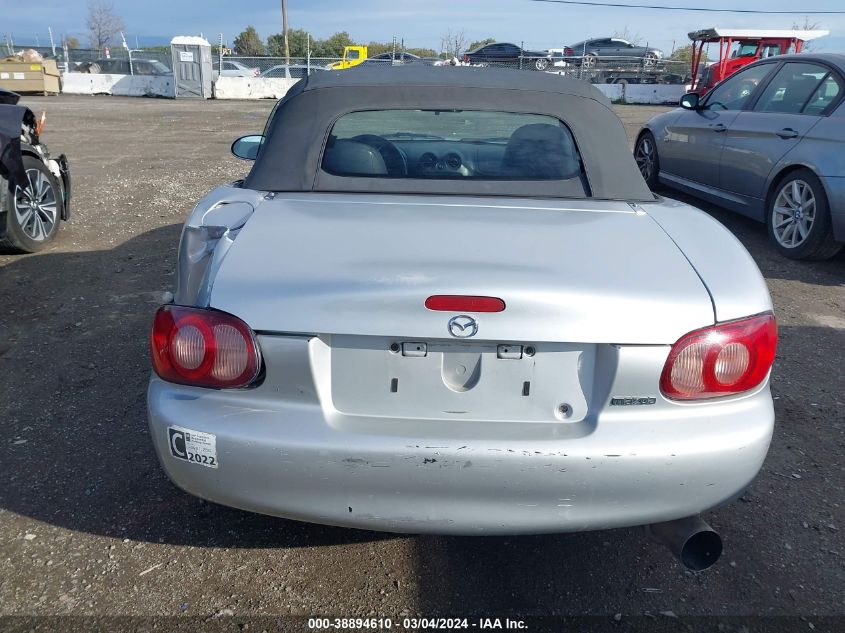 1999 Mazda Mx-5 Miata Leather Pkg/Popular Equipment Pkg/Sports Pkg/Touring Pkg VIN: JM1NB3538X0117520 Lot: 38894610