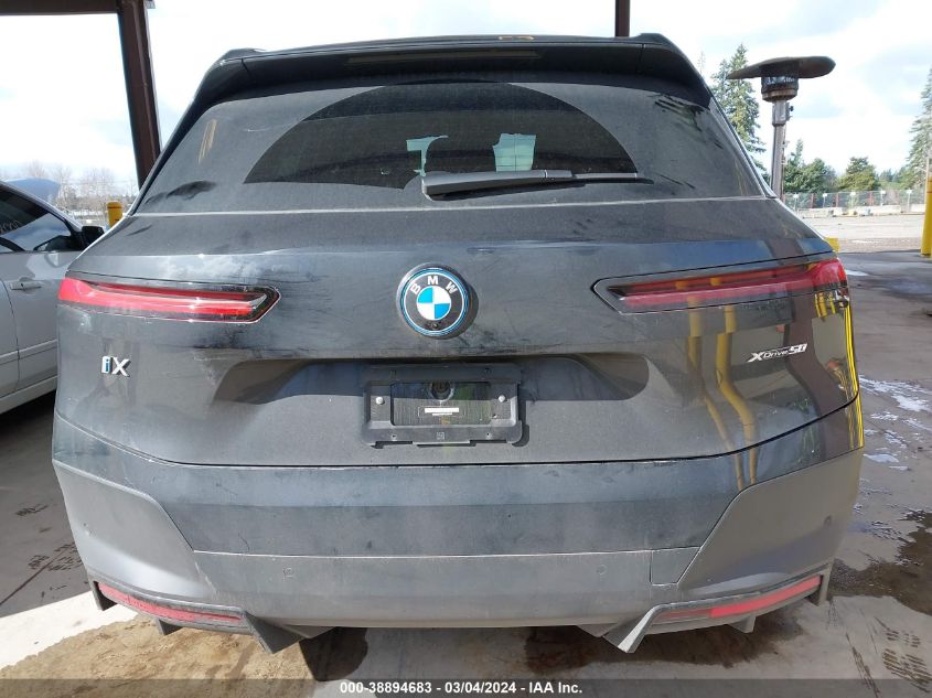 WB523CF03PCL26419 2023 BMW Ix xDrive50