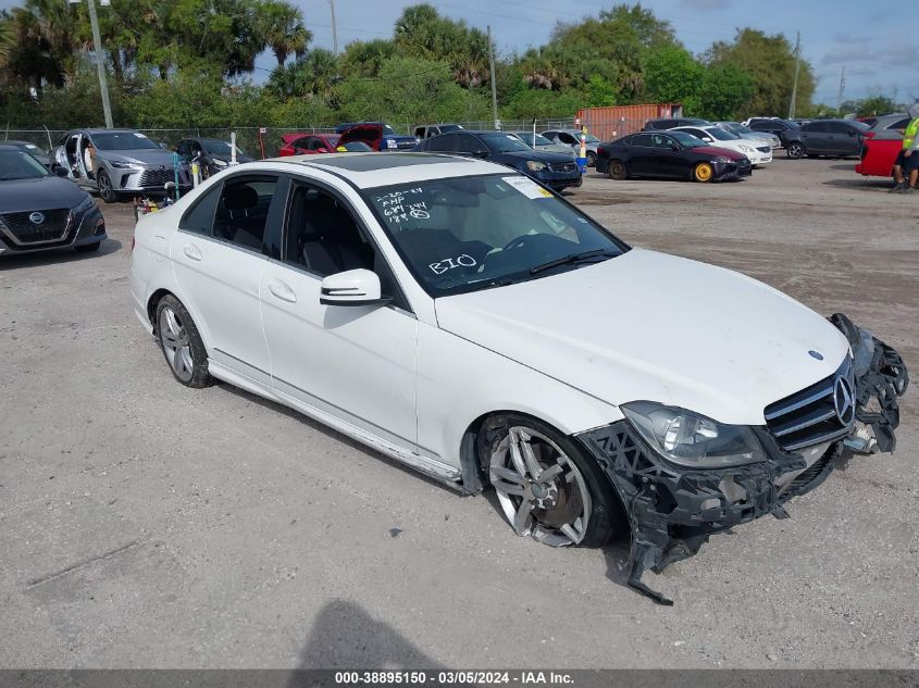 2014 Mercedes-Benz C 300 Luxury 4Matic/Sport 4Matic VIN: WDDGF8ABXEA930359 Lot: 38895150