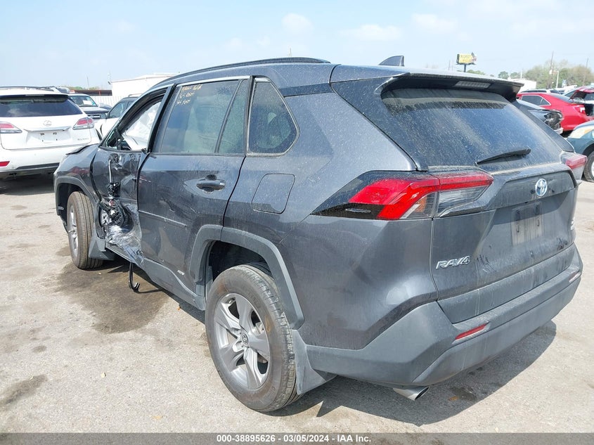 2022 TOYOTA RAV4 XLE - 4T3RWRFV2NU072284