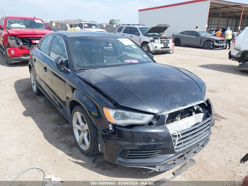 VIN WAUACGFF8F1027057 2015 AUDI A3 no.1