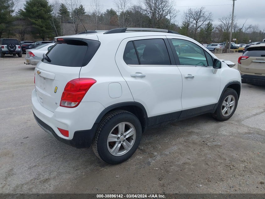 VIN KL7CJPSB1JB650699 2018 CHEVROLET TRAX LT