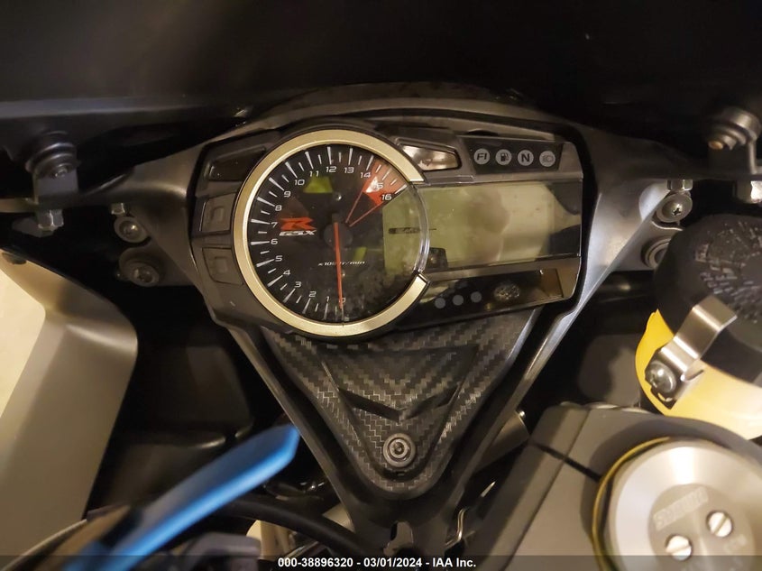 2016 SUZUKI GSX-R750 - JS1GR7MA3G2100408