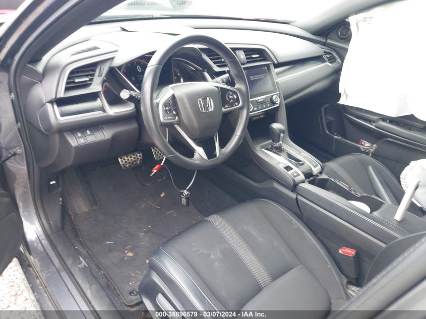 VIN 2HGFC2F8XLH561673 2020 HONDA CIVIC SPORT