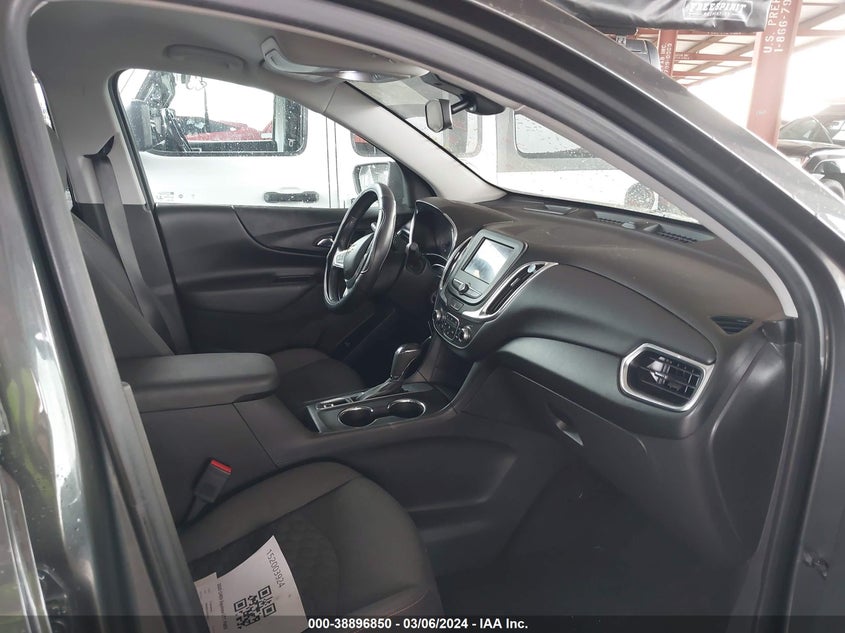 VIN 3GNAXKEVXLS673673 2020 CHEVROLET EQUINOX LT