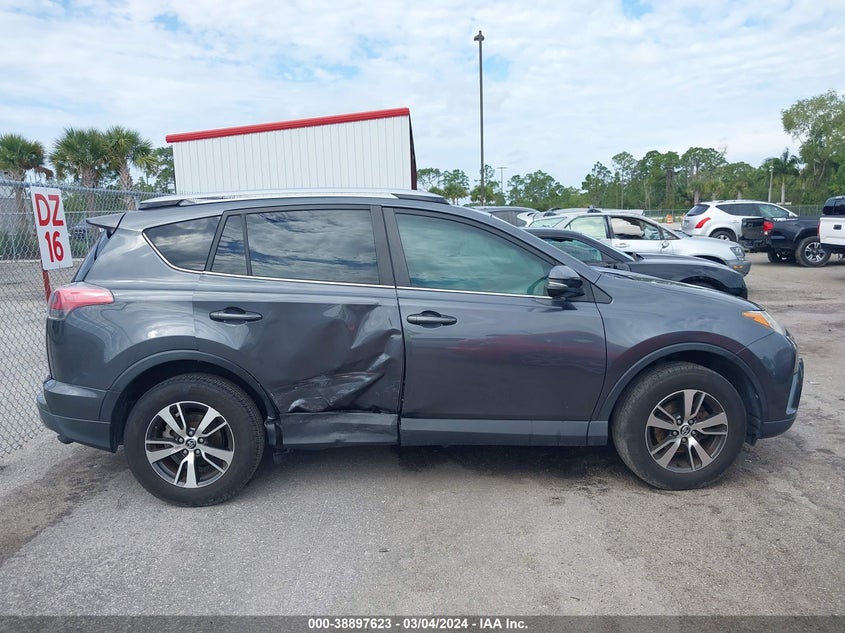 2017 TOYOTA RAV4 XLE - JTMWFREV4HD098648