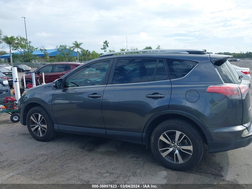 2017 TOYOTA RAV4 XLE - JTMWFREV4HD098648