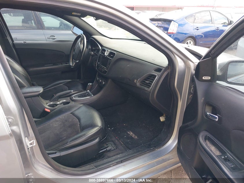 2014 CHRYSLER 200 LIMITED - 1C3CCBCG1EN135592