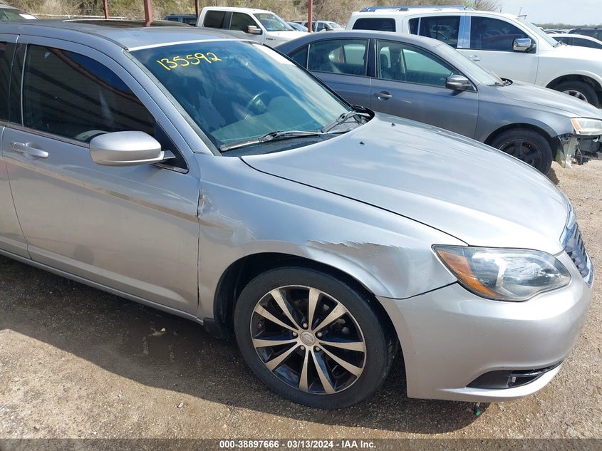 2014 CHRYSLER 200 LIMITED - 1C3CCBCG1EN135592
