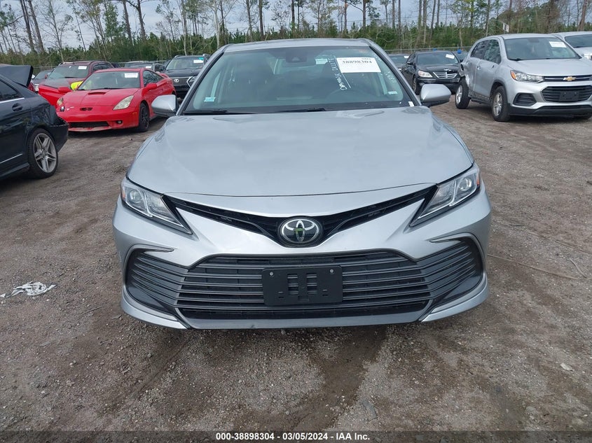 2022 TOYOTA CAMRY LE 4T1C11AK8NU666339