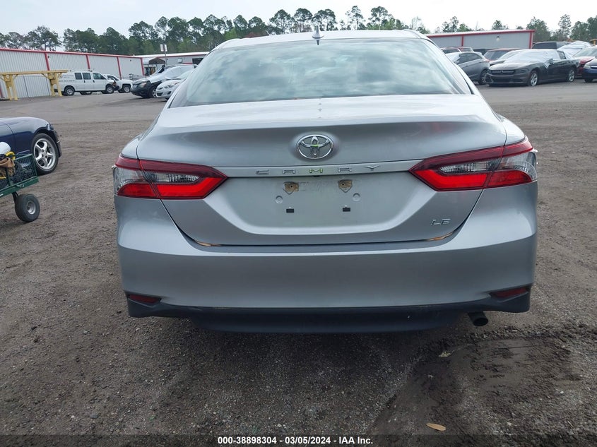 2022 TOYOTA CAMRY LE 4T1C11AK8NU666339