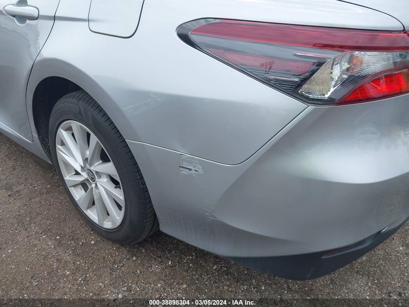 2022 TOYOTA CAMRY LE 4T1C11AK8NU666339