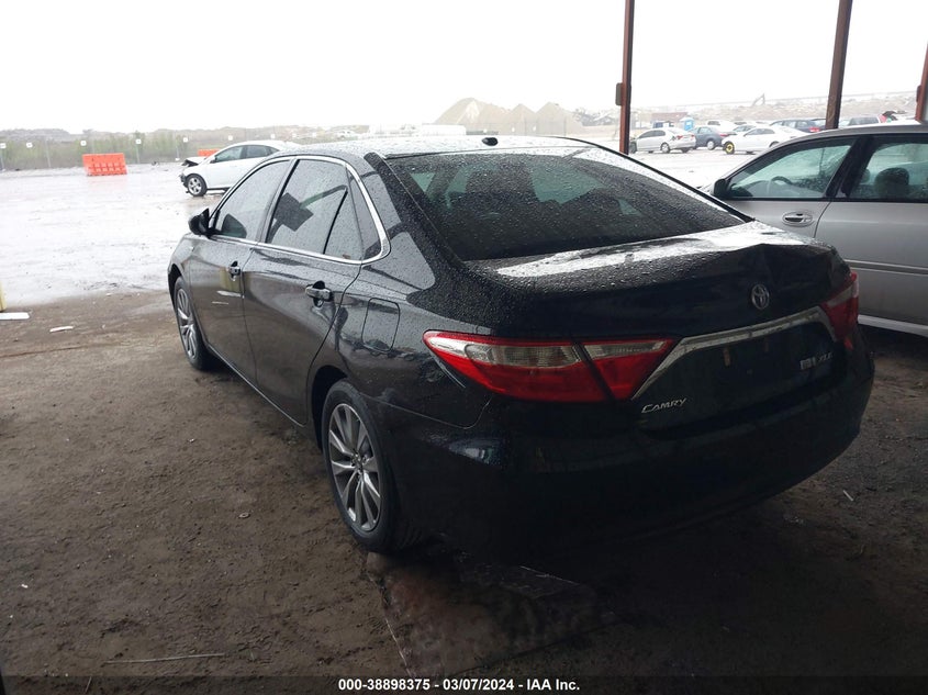 2015 TOYOTA CAMRY HYBRID HYBRID/LE/XLE/SE - 4T1BD1FK1FU146870
