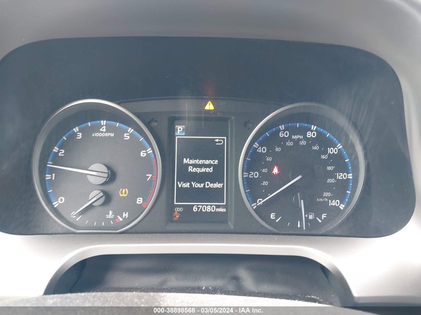 2017 TOYOTA RAV4 XLE - JTMWFREVXHD096001