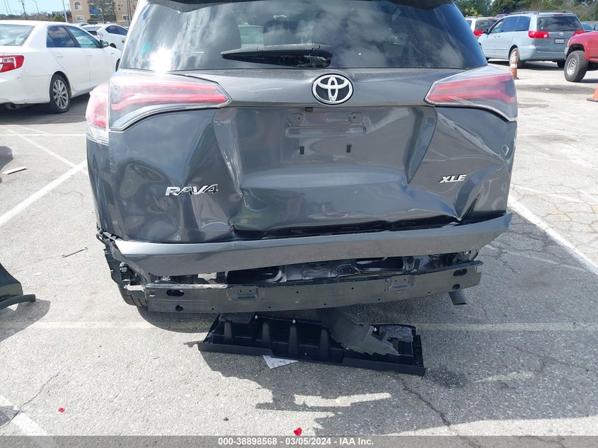 2017 TOYOTA RAV4 XLE - JTMWFREVXHD096001