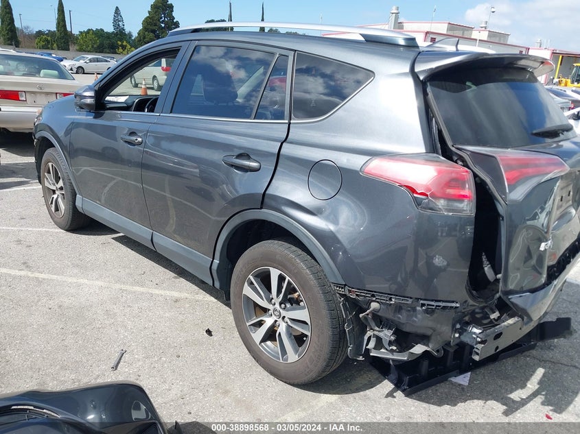 2017 TOYOTA RAV4 XLE - JTMWFREVXHD096001