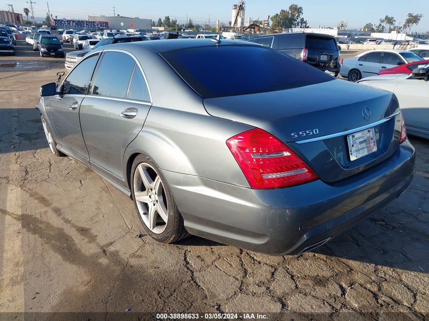2010 Mercedes-Benz S 550 VIN: WDDNG7BB9AA336997 Lot: 38898633