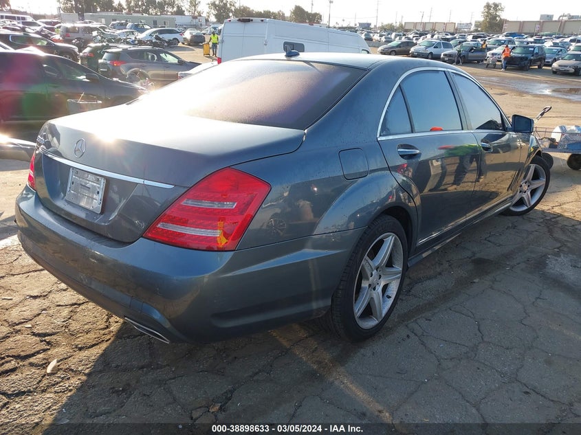 2010 Mercedes-Benz S 550 VIN: WDDNG7BB9AA336997 Lot: 38898633