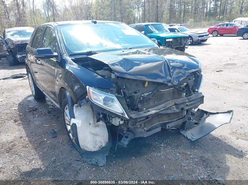 2013 LINCOLN MKX - 2LMDJ6JK3DBL22377