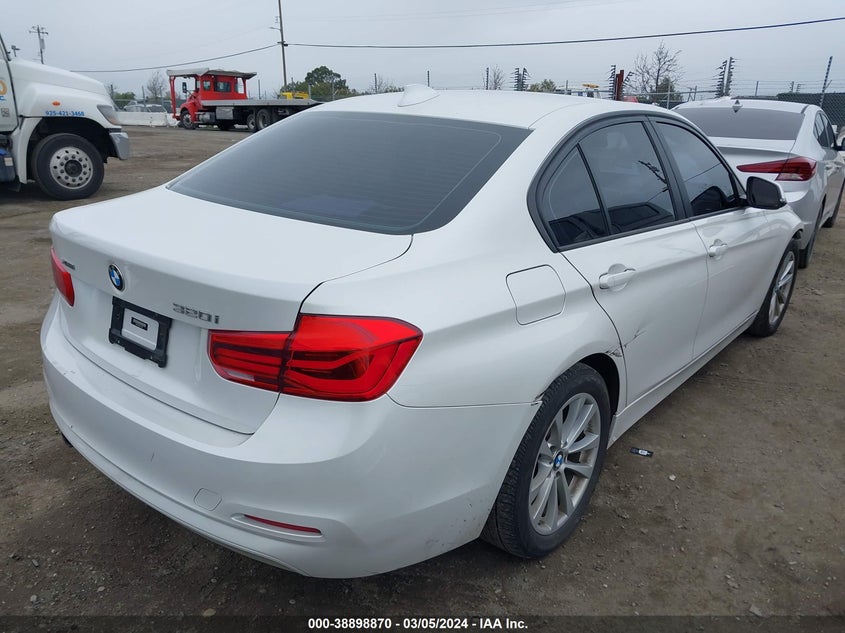 2018 BMW 320I XDRIVE VIN: WBA8A3C53JA357531