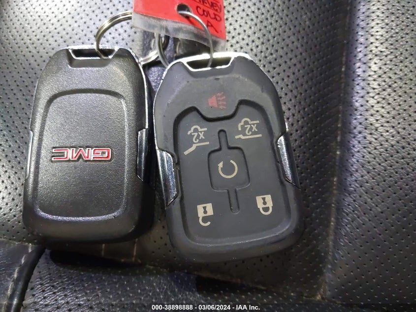 2020 GMC YUKON 4WD DENALI - 1GKS2CKJ8LR306426