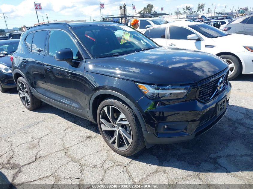 2020 Volvo Xc40 T4 R-Design VIN: YV4AC2HMXL2195433 Lot: 38899248