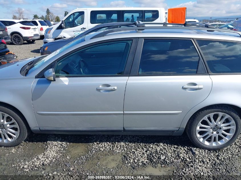 2006 Volvo V50 2.4I VIN: YV1MW390462157610 Lot: 38899357