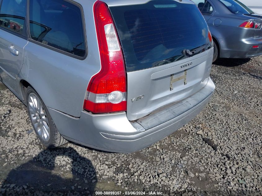 2006 Volvo V50 2.4I VIN: YV1MW390462157610 Lot: 38899357