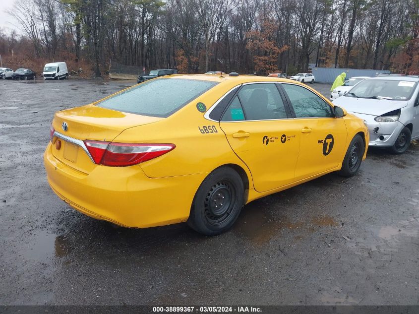 2015 Toyota Camry Hybrid Le VIN: 4T1BD1FK5FU159783 Lot: 38899367