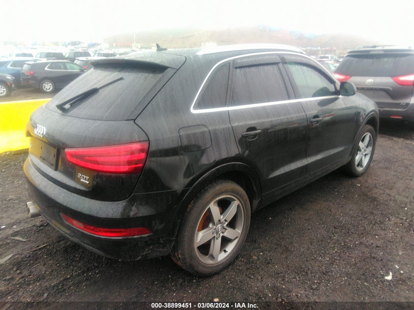 2015 Audi Q3 2.0T Premium Plus VIN: WA1EFCFS7FR014247 Lot: 38899451