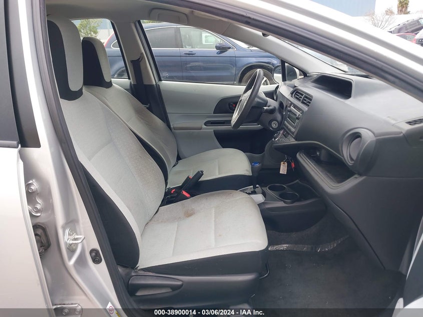 2013 Toyota Prius C One VIN: JTDKDTB30D1540289 Lot: 38900014