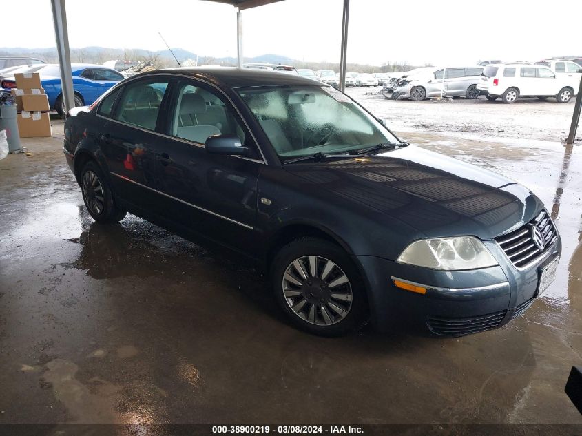 2004 Volkswagen Passat Gl VIN: WVWMD63B44E088288 Lot: 38900219