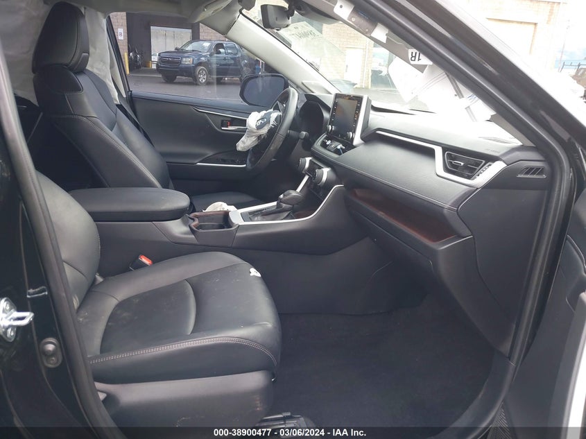 2021 TOYOTA RAV4 LIMITED - 02T3Y1RFV1MC13172
